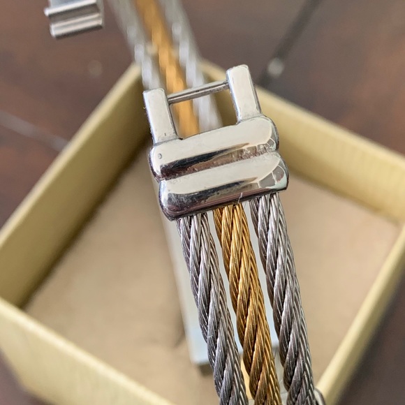 Men’s Cross Bracelet - Picture 3 of 6